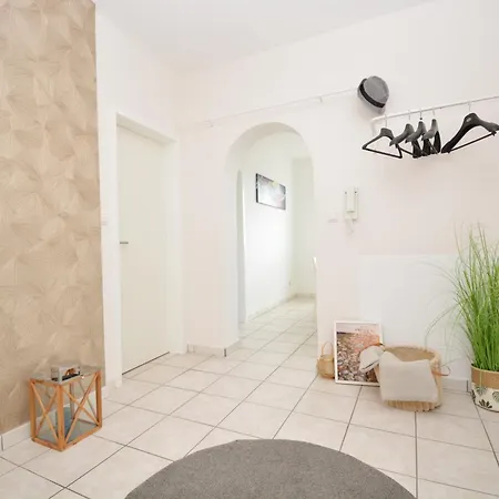 For Companies In Apartman *